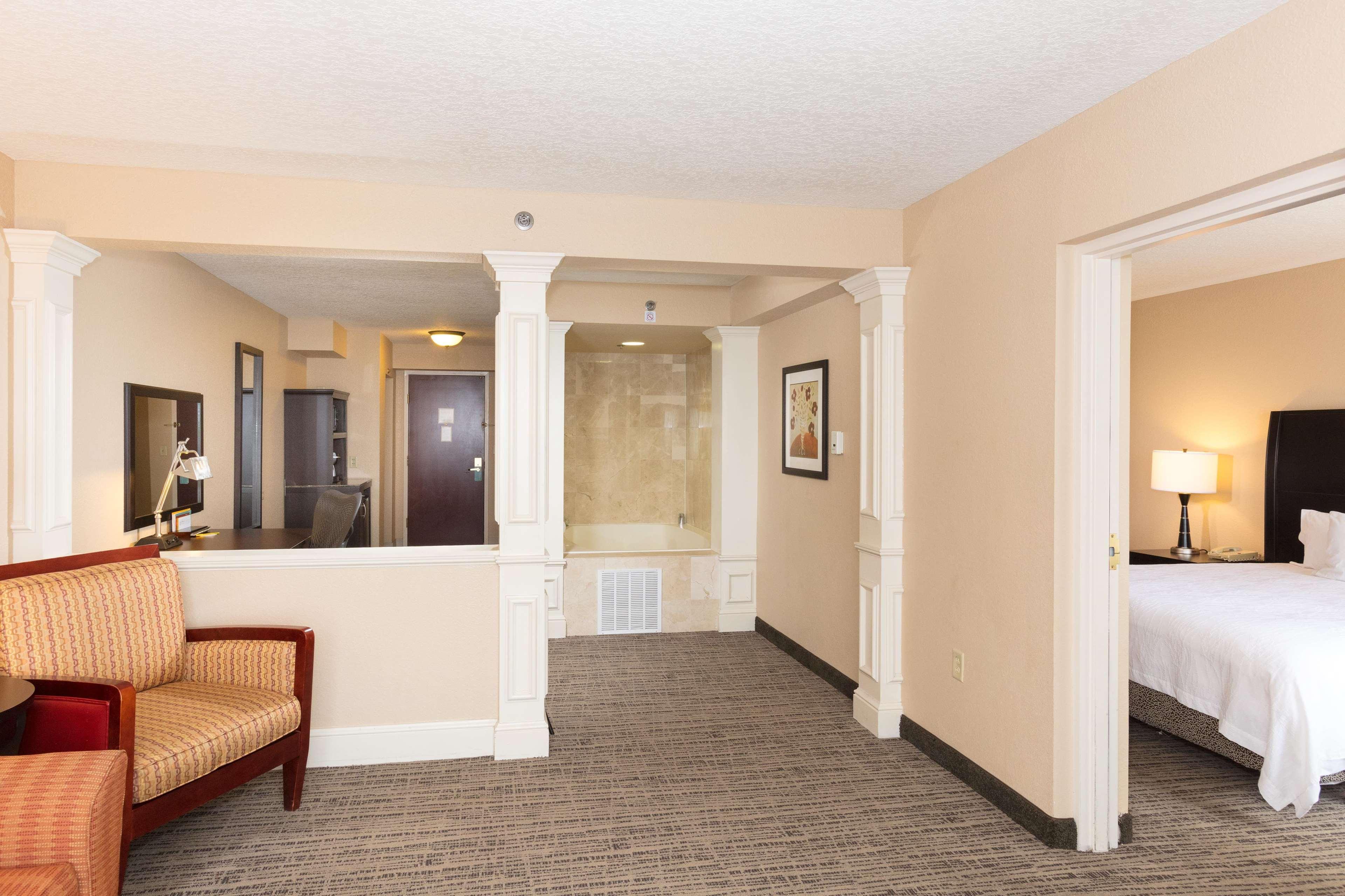 Hilton Garden Inn Daytona Beach Airport Bagian luar foto