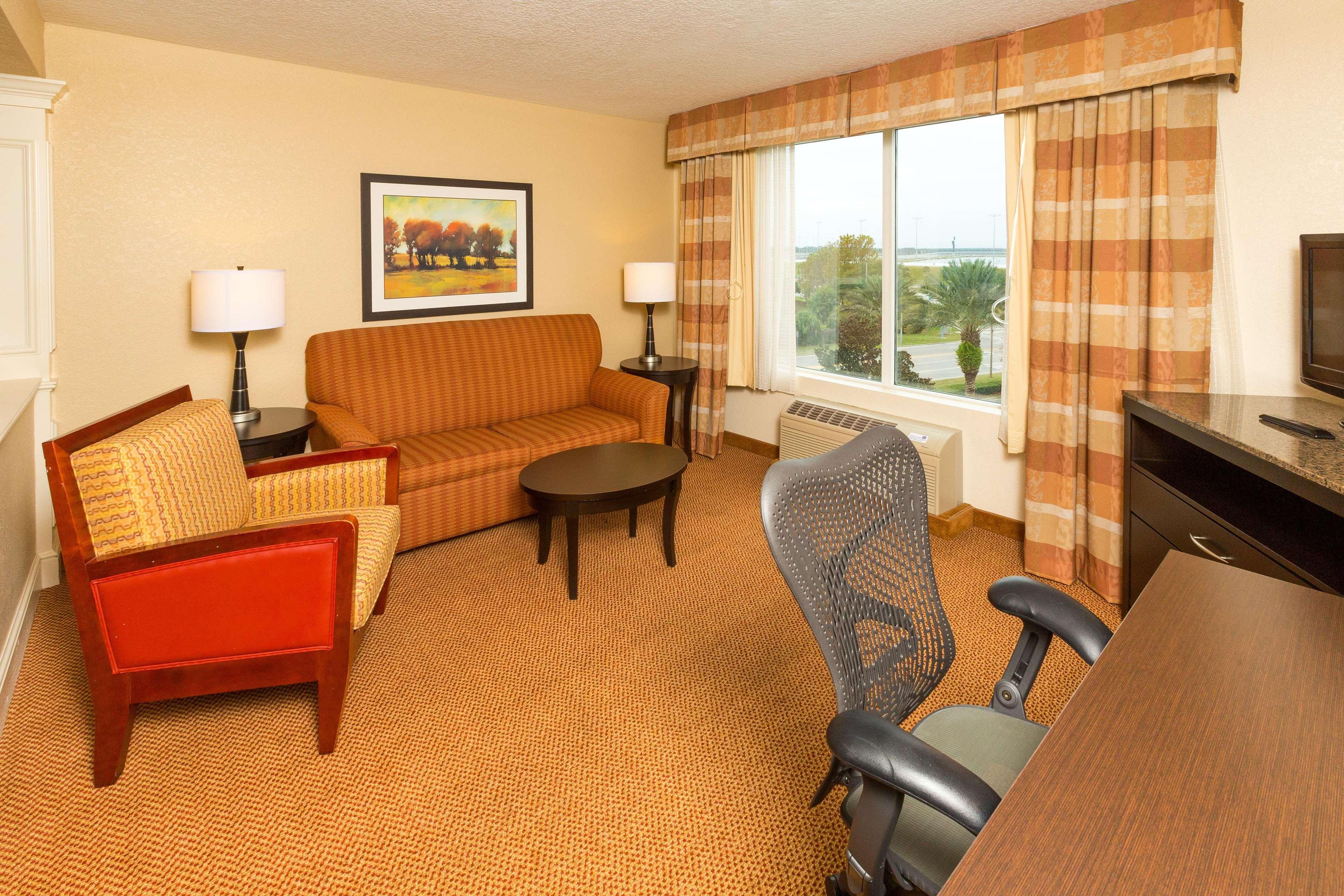 Hilton Garden Inn Daytona Beach Airport Bagian luar foto