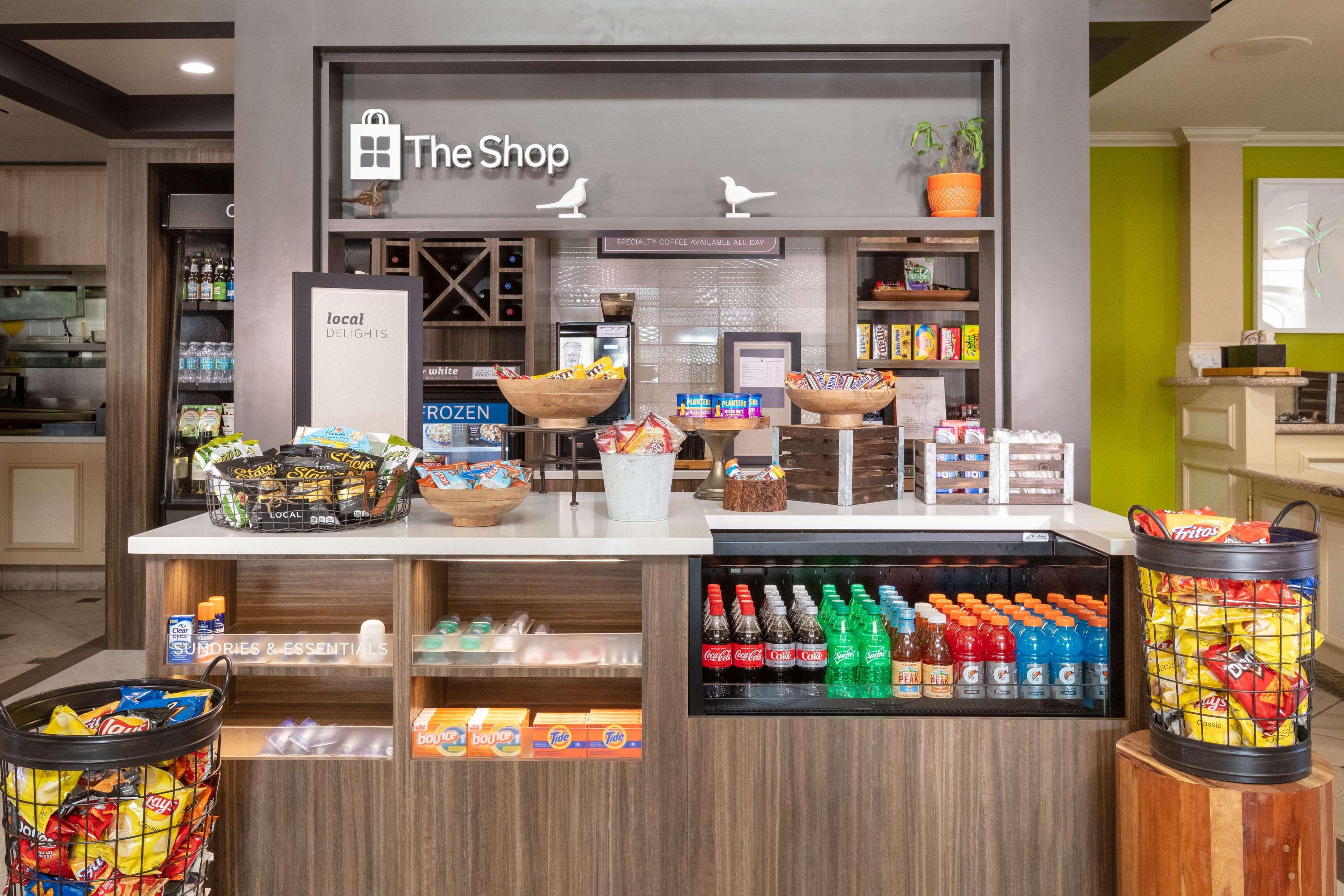 Hilton Garden Inn Daytona Beach Airport Bagian luar foto