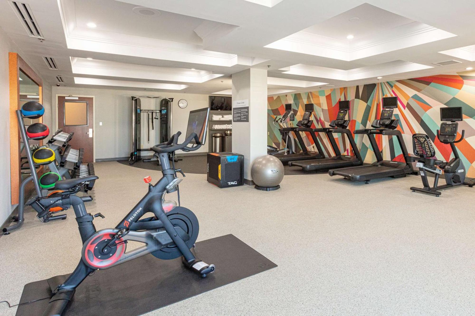 Hilton Garden Inn Daytona Beach Airport Bagian luar foto